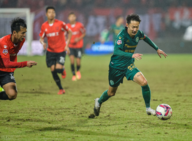 当2021赛季山东鲁能喜夺双冠另一家青训样板绿城队重返中超