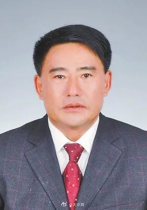 厅官降级科员退休后,涉嫌严重违法被查|普洱市人大常委会|普洱|张善强