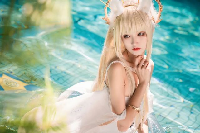 cosplay0220明日方舟灿阳朝露白金