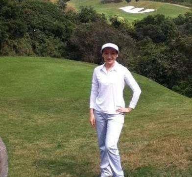 饶芯语:31岁嫁给68岁王奎荣,婚后孕有一双儿女,如今她后悔过吗