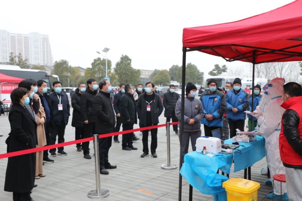 区委副书记,区长杜勇,区领导李筱柯,霍书晓,华道梅,宋珂,孙保平参加