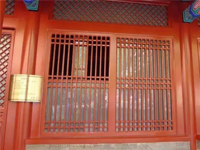 手机防窥膜的原理原来这么简单那它真的伤眼睛吗