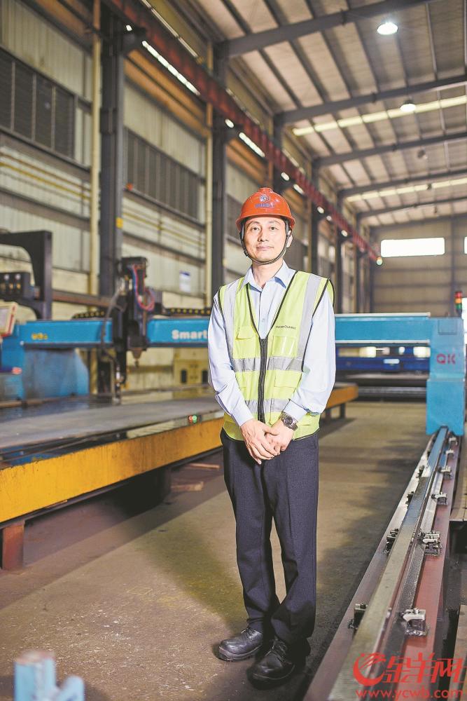 韶瑞重工有限公司车间主管张泽磊:靠技术端上真正的"铁饭碗"_腾讯新闻