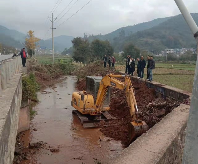 南華縣龍川鎮全面落實河長制