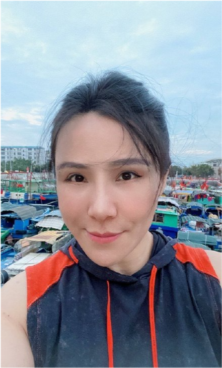 作家陈岚挑衅江歌妈妈:能把收到的巨额善款公布出来吗?