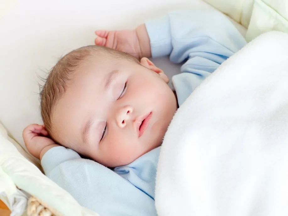 你家宝宝的头型是扁的、还是圆的？