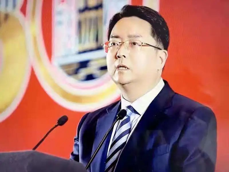 李志强委员上海金茂凯德律师事务所创始合伙人,环太平洋律师协会会长