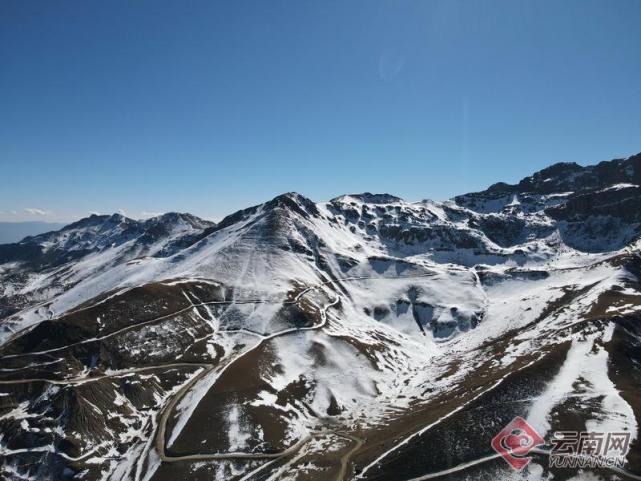 高清组图昆明东川雪岭展新颜