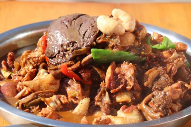 皖美好味道·百县名小吃之皇藏峪蘑菇鸡|《宿州美食地图》投票开启!