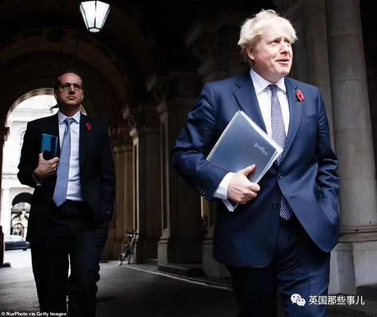 Boris首相位置悬了？去年英国防疫最严时，他却组织多人派对喝酒作乐！英孚少儿与剑桥国际少儿英语