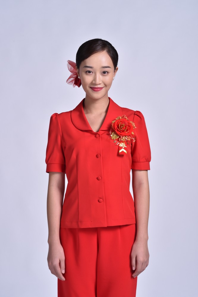 蓝盈莹这套装扮真的是一言难尽啊一组超清未修饰图