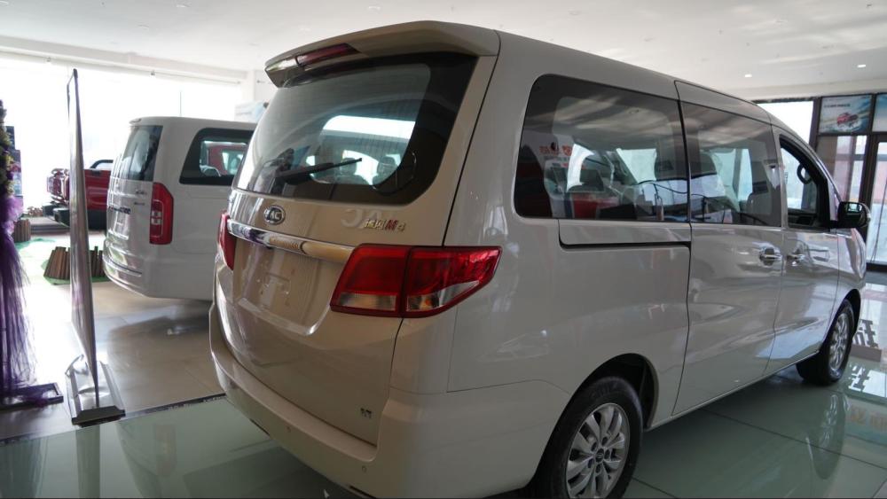 要满足全场景出行1298万的瑞风m4自动挡秀出了肱二头肌