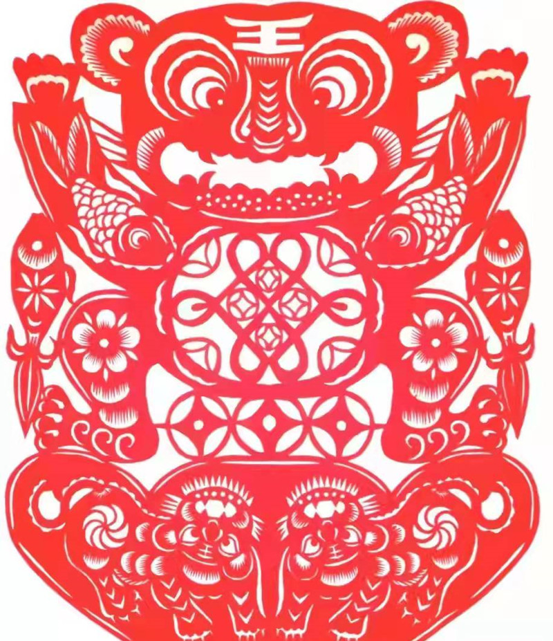 河南新乡民间艺术家剪虎迎新春