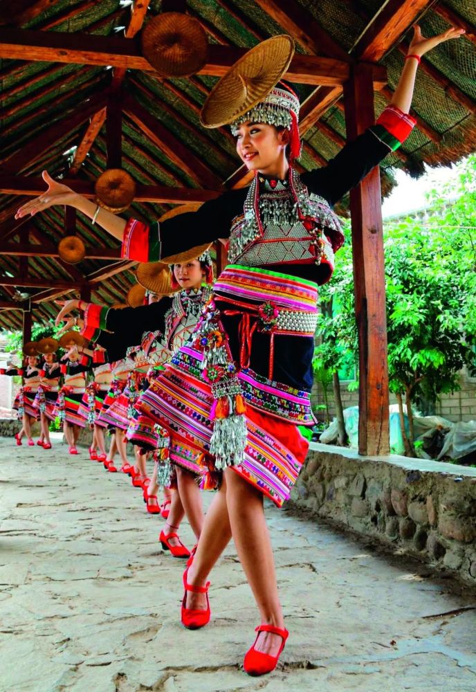 美丽动人的花腰傣_腾讯新闻