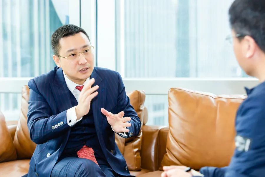 对话108将80后罗国华的保险情怀坚守初心敢破敢立