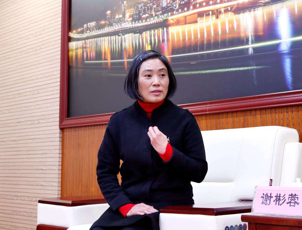 最美退役军人谢彬蓉扎根大凉山六年一句话瞬间让人泪目