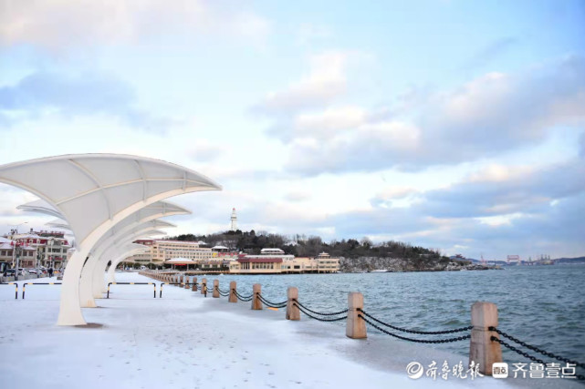 雪过初晴彩云相伴仙境烟台海边美出天际
