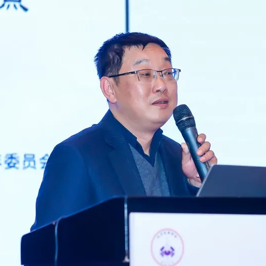 王栋教授：膀胱癌保膀胱和围术期治疗的经验分享丨2022北京泌尿肿瘤青年论坛_腾讯新闻