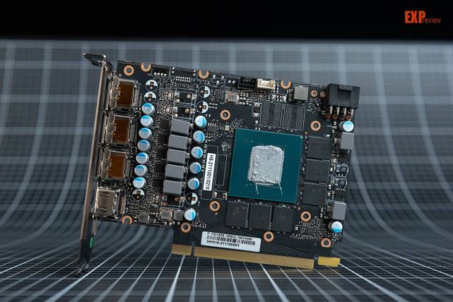 影驰rtx 3060金属大师mini显卡评测:手掌之间容纳光追世界