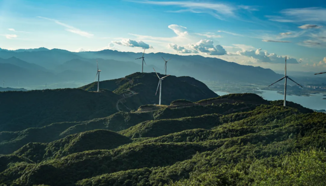 手可摘星辰,脚可踏山川,就在富川这个最接近天堂的地方