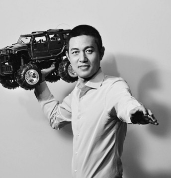 让胡玮炜3年赚15亿的那个男人他的人生故事比你想象的还要彪悍