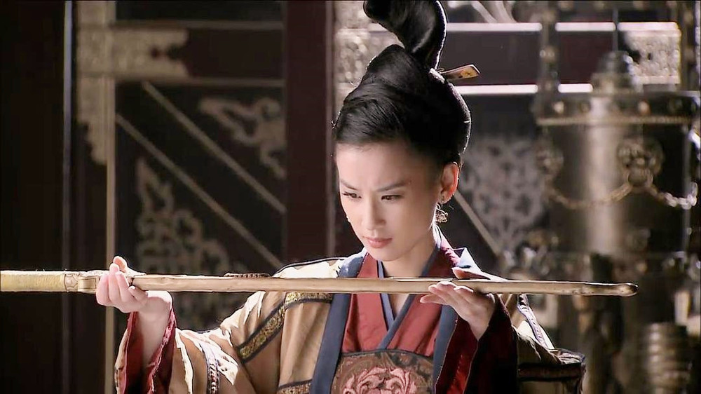 日月凌空一部因剧情枯燥冗长而被低估的作品配角更是一绝