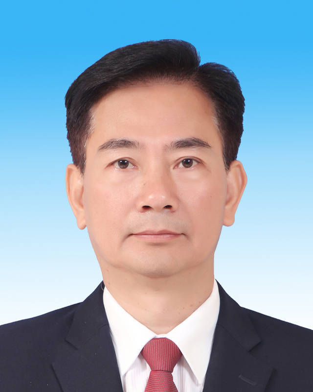 新一届汕尾市人大常委会,市政府领导班子选举产生(附简历照片)_腾讯