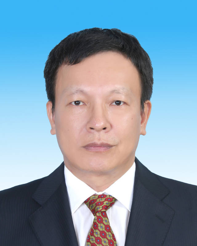 新一届汕尾市人大常委会,市政府领导班子选举产生(附简历照片)_腾讯