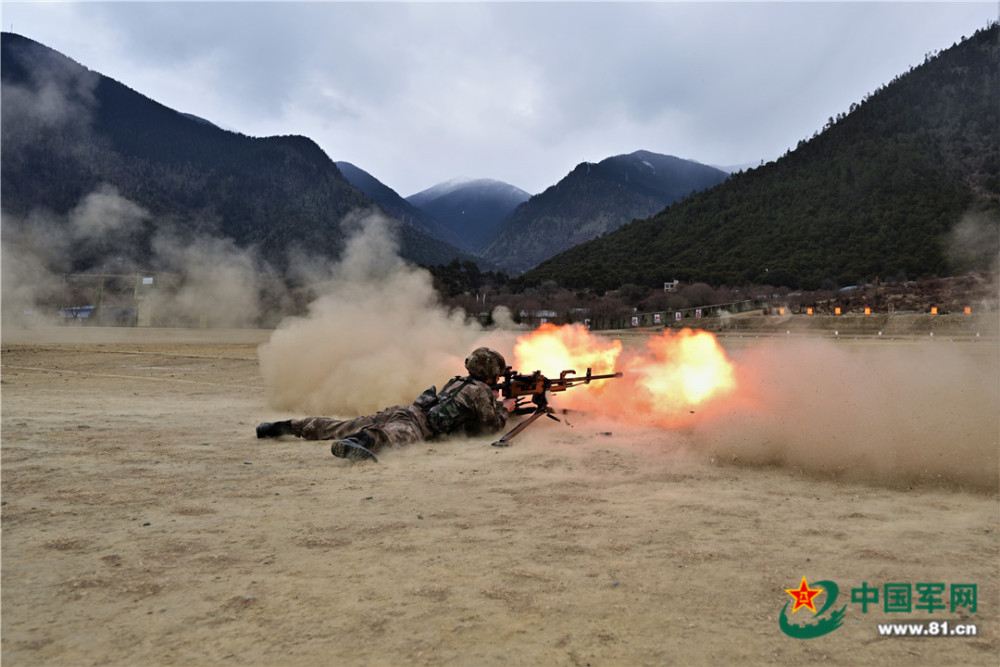 开训这支高原劲旅以战领训掀起新年度练兵备战热潮