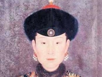 董鄂妃身世之谜:原是顺治弟媳!