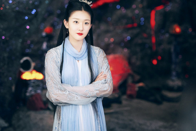 《三生三世步生莲》连宋大帝之姿,成玉倾国倾城,渺落需要回归_腾讯