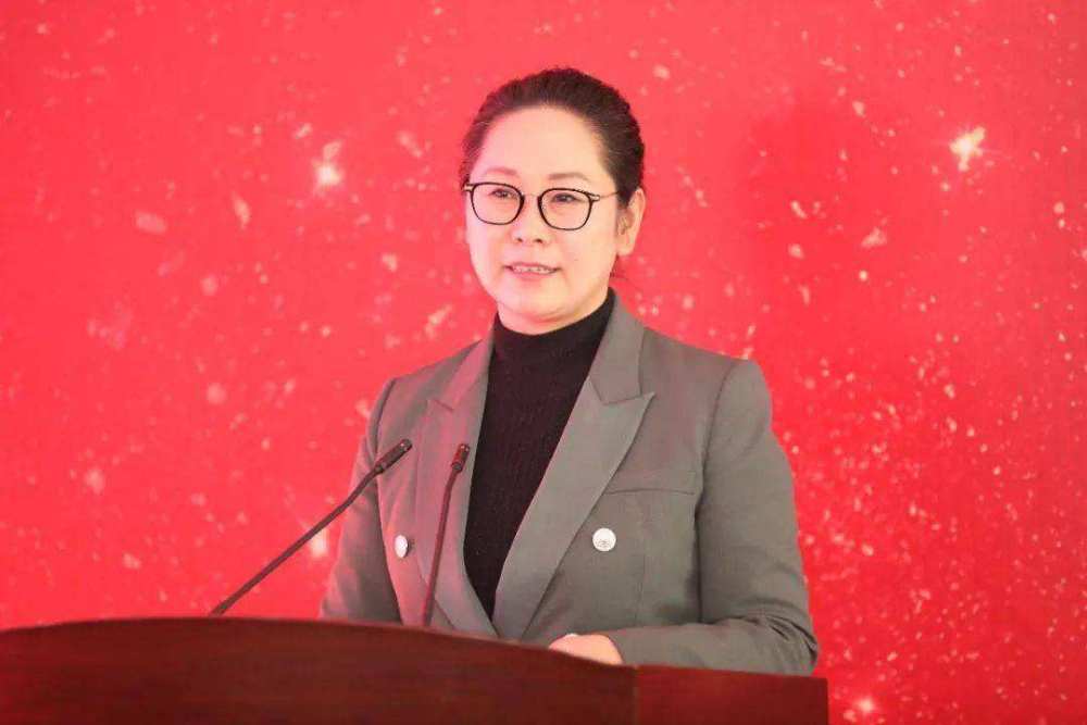 天津女首富又捐款了这次为天津抗疫捐了5百万曾为武汉捐1亿