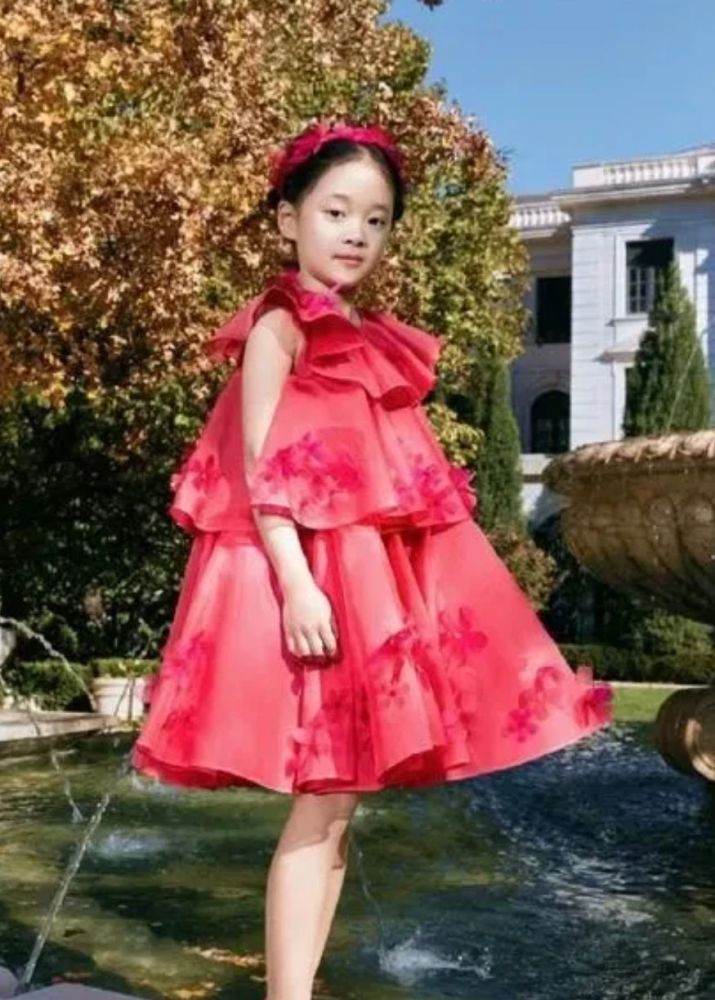梅婷女儿连穿4套公主裙，可爱灵动俏皮，简直是妈妈的“复刻版”家常红烧鳊鱼