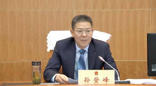 常委会副主任刘俊,李志鹏,宋平,朱丽霞,卓飞,孙华忠,秘书长田胜松出席