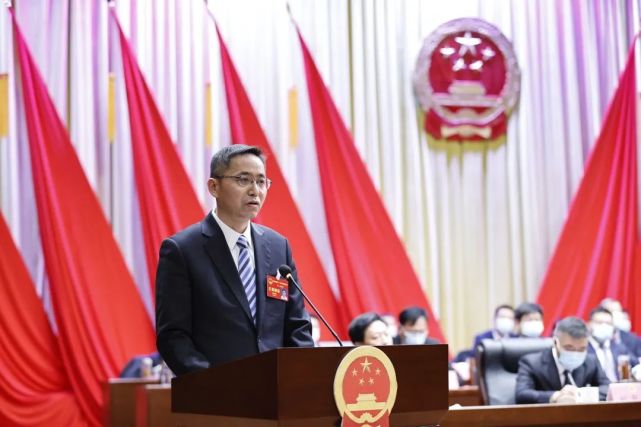 祝贺响水两会胜利闭幕陆文忠为县人民政府县长