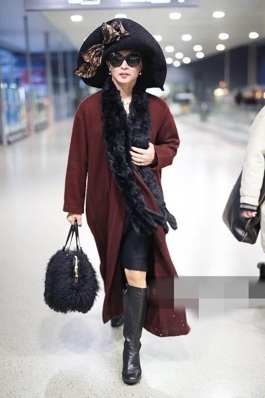 祁东县贩毒人坐牢名单长发4点气场金星短发热衷穿鞋子宽
