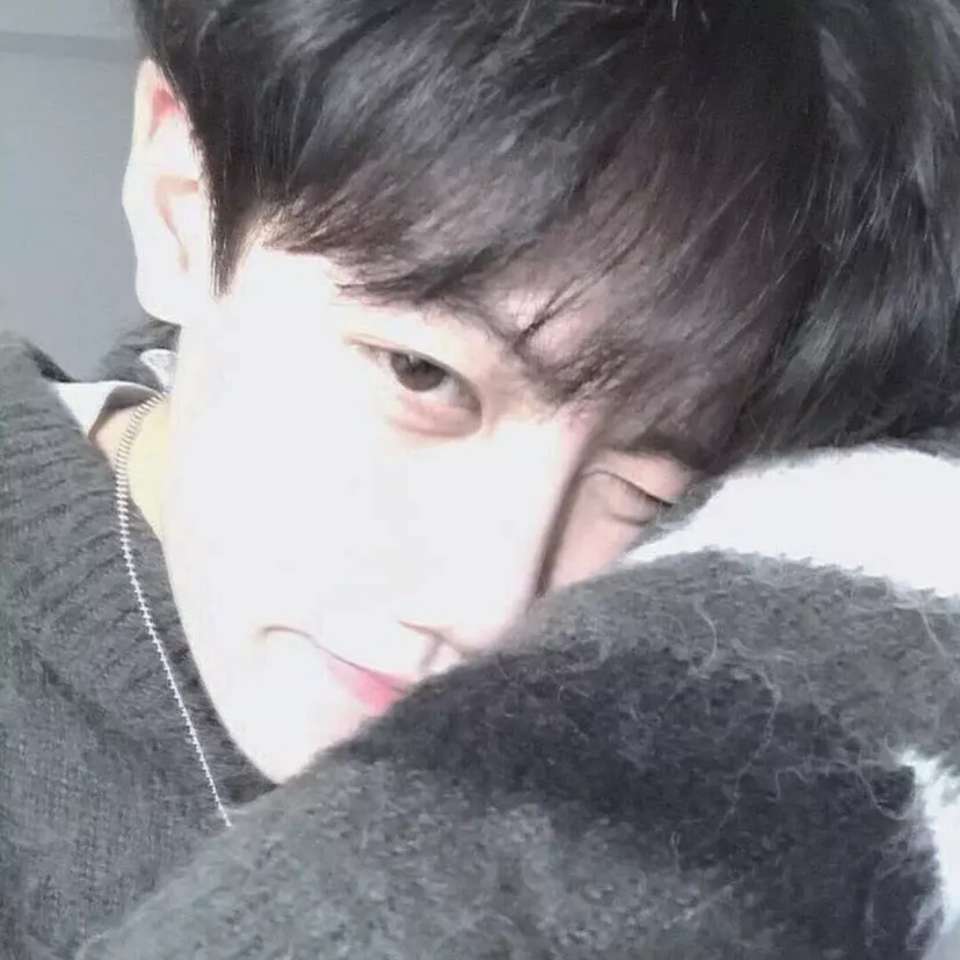 男生头像帅气男生头像