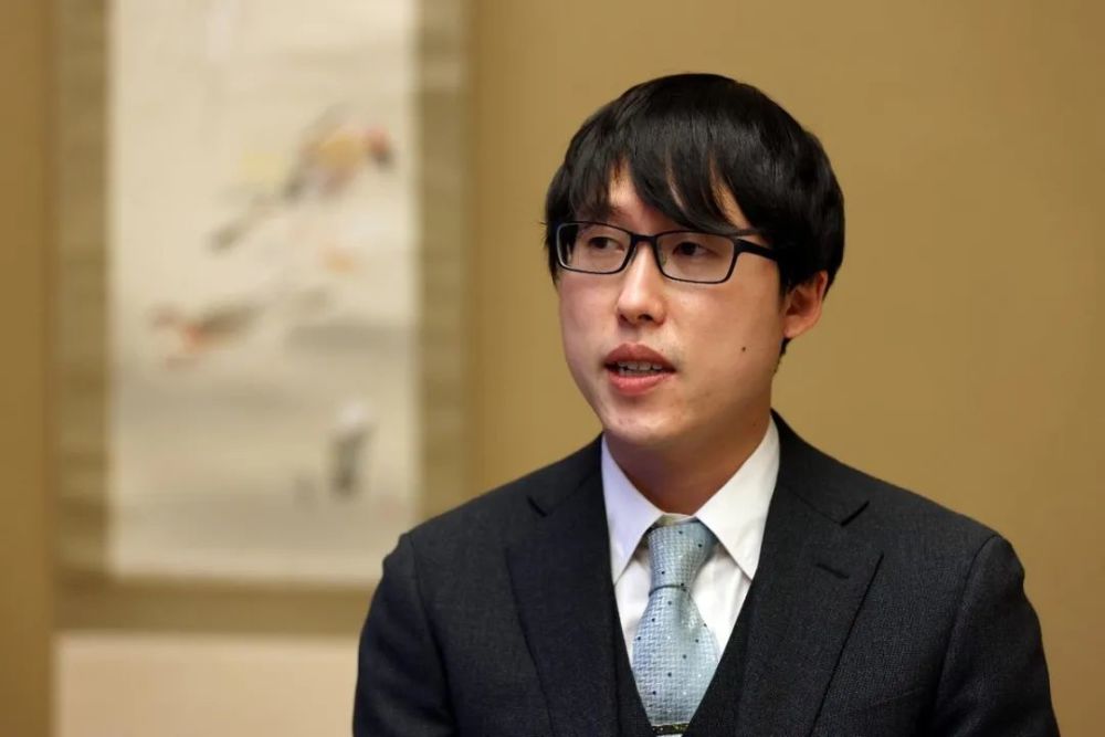 井山裕太东京云海中冲击棋圣十连霸开局受挫不敌一力辽 腾讯新闻