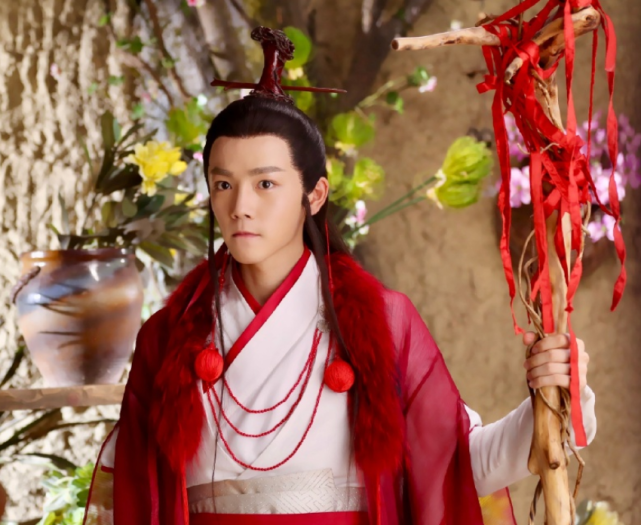 带着"月老"的滤镜,我也忍不了夏志远演的包拯,不合适不要硬演