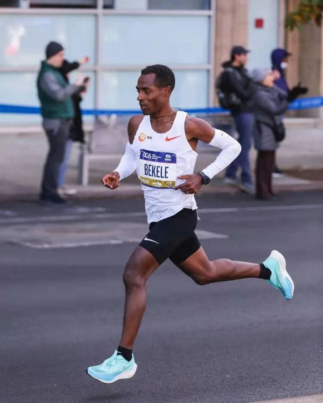 贝克勒宣布出战2022波马与众多好手竞争冠军宝座