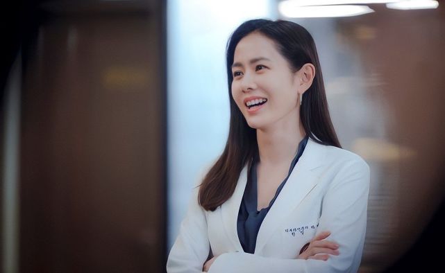 孙艺珍新剧首发预告,和男主上演心动壁咚,网友:玄彬要吃醋了!