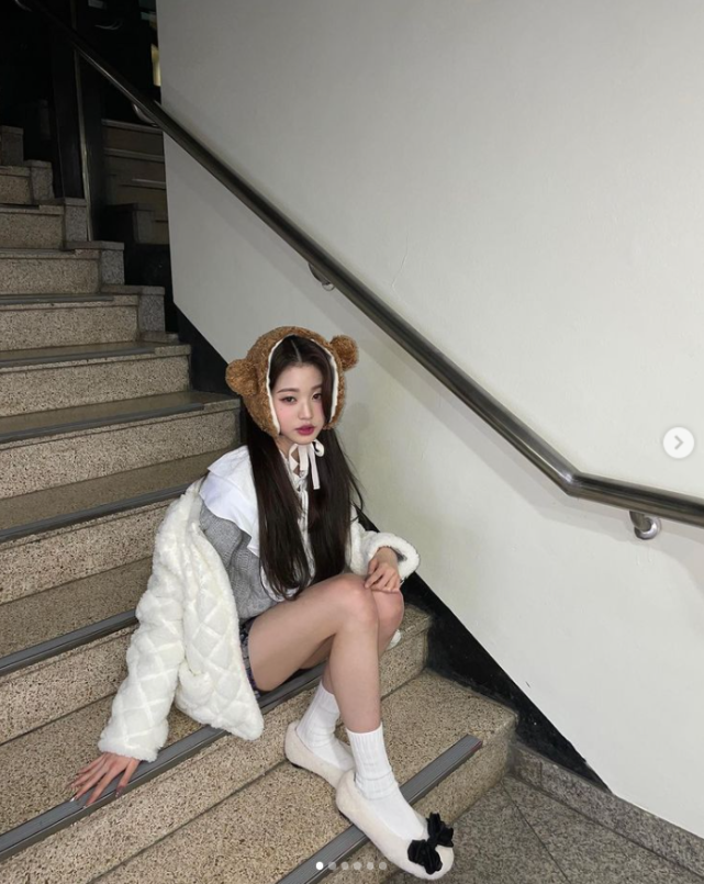 韩女团ive张员瑛扮小熊可爱与性感并存逆天大长腿太吸睛