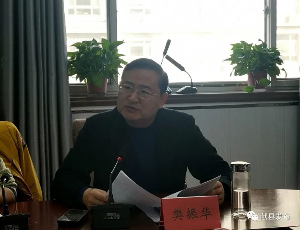 献县严厉打击城区非法小广告!_腾讯新闻