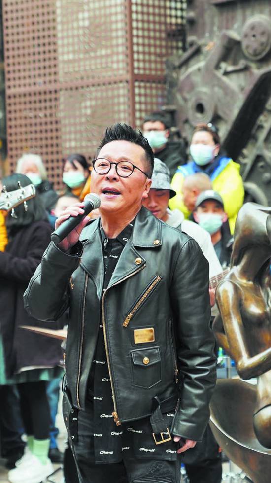 亲爱的爸爸妈妈你们好吗李春波东郊记忆再唱一封家书