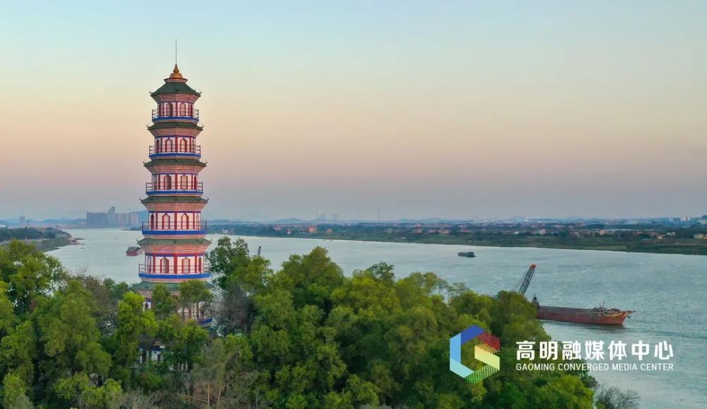 灵龟塔始建于明万历二十九年(1601年),是高明的历史名胜,也是省级重点