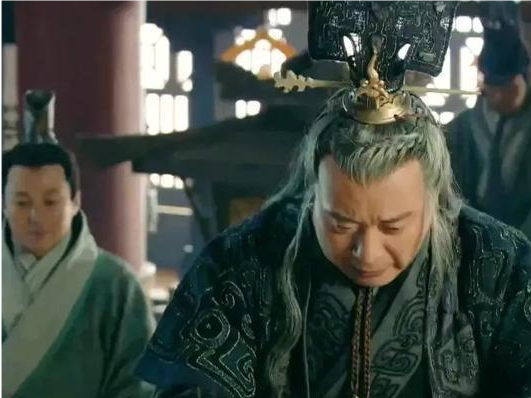 没兵没将的子婴,是怎么样杀死"权利滔天"的赵高?