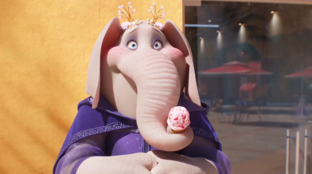 害羞的大象米娜,从上部的"打破自我"克服舞台恐惧症,这次进展到了"