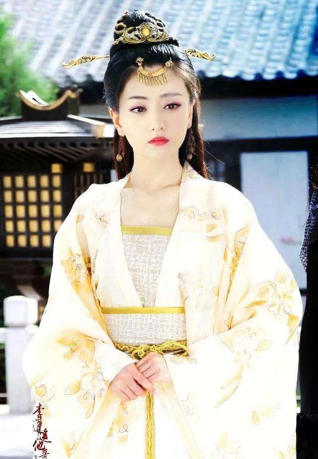 明德马皇后一生无子却受两位皇帝的敬重只因她知进退懂尊卑