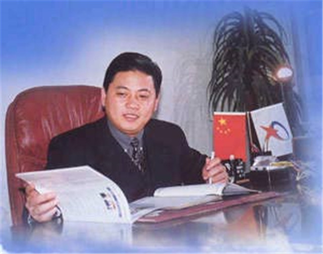 38岁却英年早逝,花1亿请医生都没用|温州|王翰|王均瑶|均瑶集团|富豪