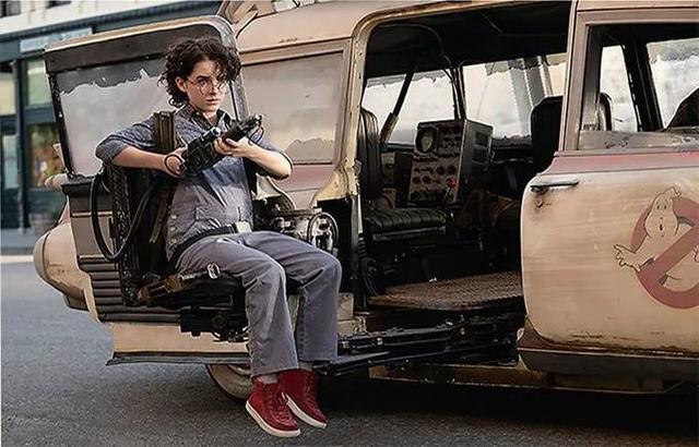 电影《捉鬼敢死队:来世》中的三代人捉鬼